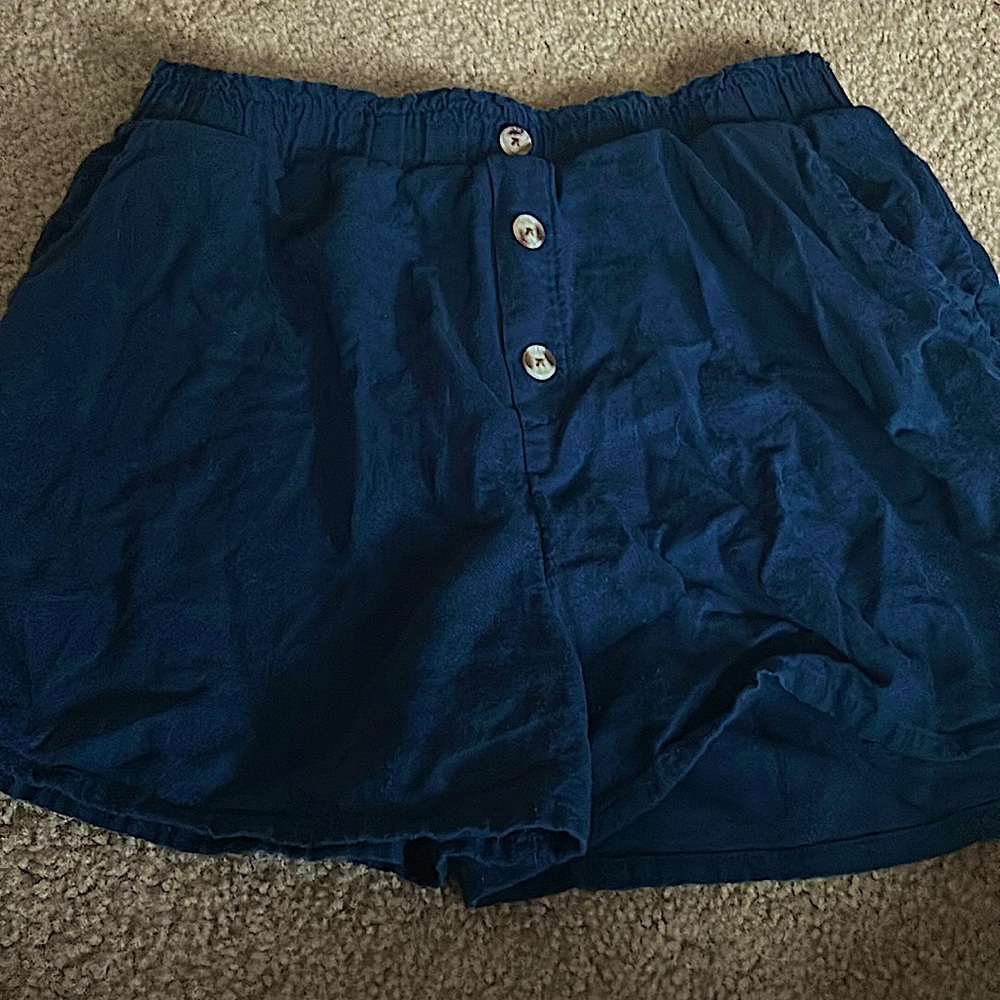 Blue stretchy shorts